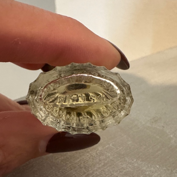 Mini Perfume Bottle Collection - Picture 7 of 16